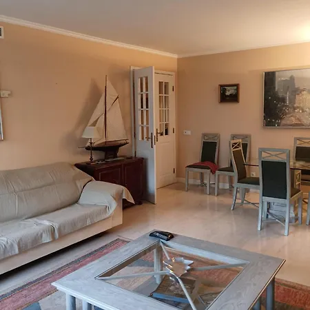 Elegancia Y Comodidad En Avenidas Novas 140 M2 De Dos 2 Cuartos Bano , 4 Personas * Lisboa