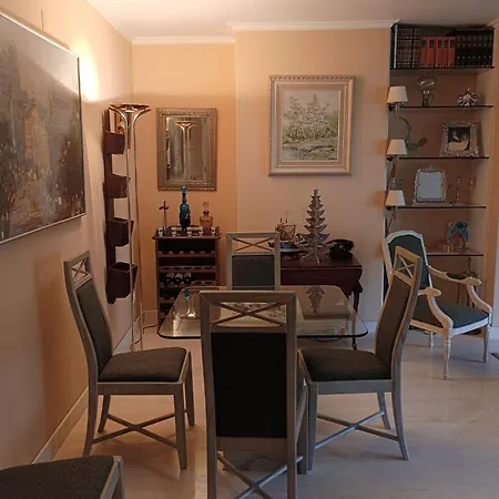 Apartment Elegancia Y Comodidad En Avenidas Novas 140 M2 De Dos 2 Cuartos Bano , 4 Personas , Parking Opcional *