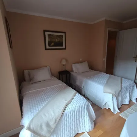 Elegancia Y Comodidad En Avenidas Novas 140 M2 De Dos 2 Cuartos Bano , 4 Personas