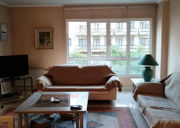 Elegancia Y Comodidad En Avenidas Novas 140 M2 De Dos 2 Cuartos Bano , 4 Personas Apartment *