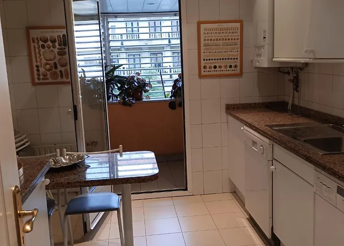 Elegancia Y Comodidad En Avenidas Novas 140 M2 De Dos 2 Cuartos Bano , 4 Personas Lizbona