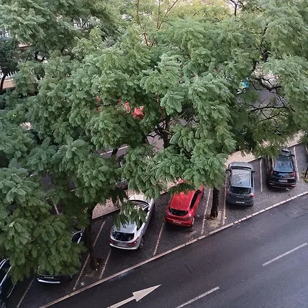 Elegancia Y Comodidad En Avenidas Novas 140 M2 De Dos 2 Cuartos Bano , 4 Personas Apartamento